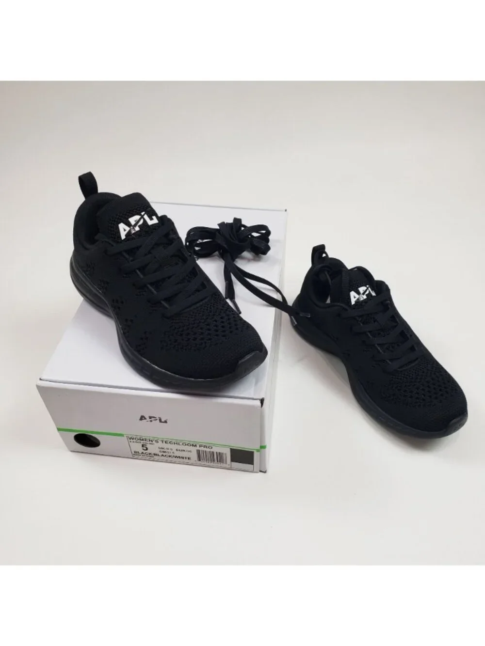 APL TechLoom Pro Black Black White Women’s Size 5 Athletic Knit Running Shoes - Picture 2 of 16